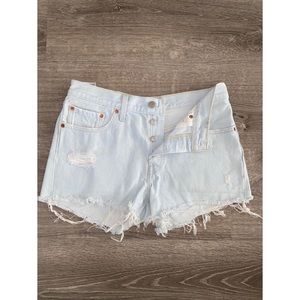 Women’s levi shorts